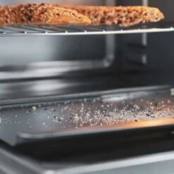 Cecotec Forno Elettrico Da Tavolo Multifunzione Bake&Toast 2400 White. 1500 W, 24 Litri Capacità, Temperatura Regolabile, Luce Interna, 3 Modi, Timer, Include Teglia, Griglia E Manico Con Pinza -Sconto Weber || Campingaz || OUTSUNNY in Italia 92947324 5